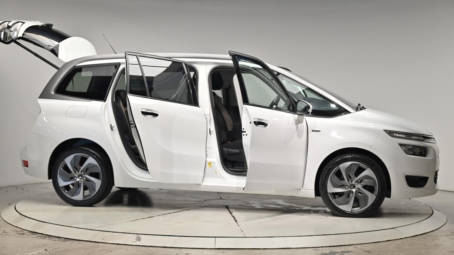 Used Citroen C4 Grand Picasso 2015 for sale - 76550494: Photo 75