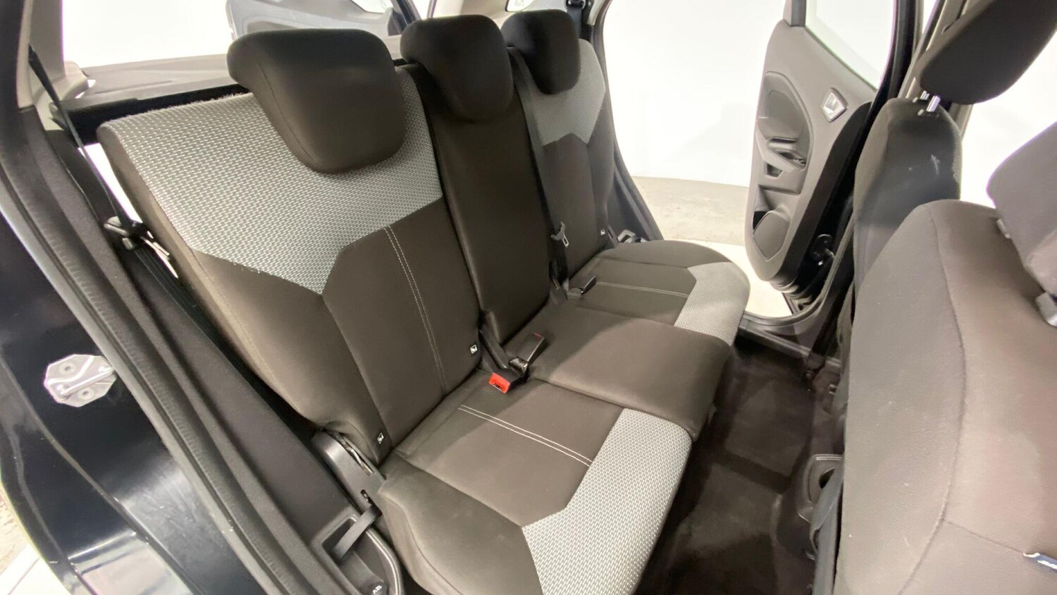 Used Ford Ecosport 2015 for sale - 76013818: Photo 85
