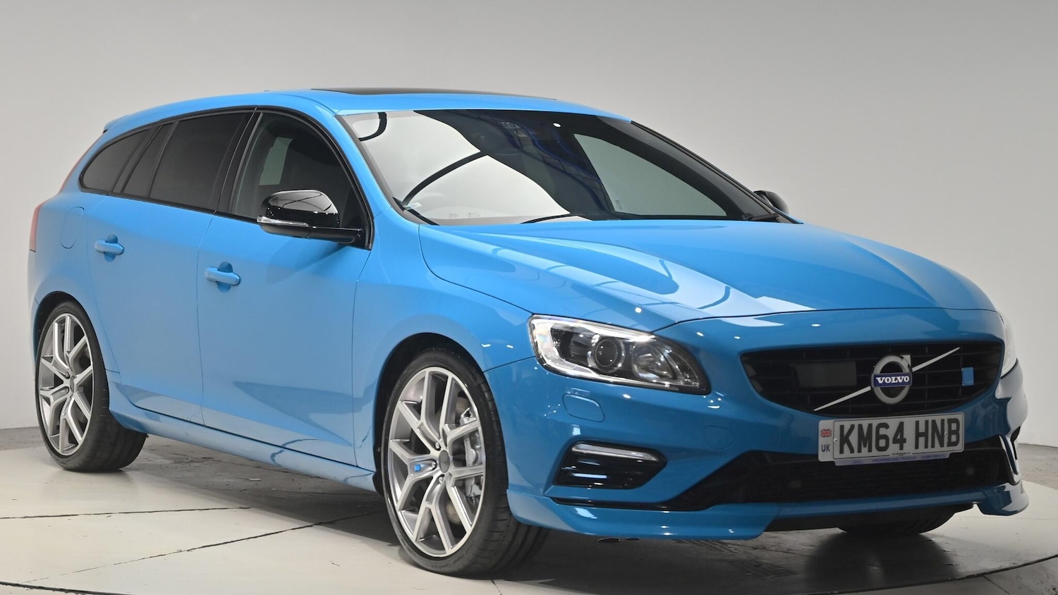 Used Volvo V60 2014 for sale - 76824831: Photo 1