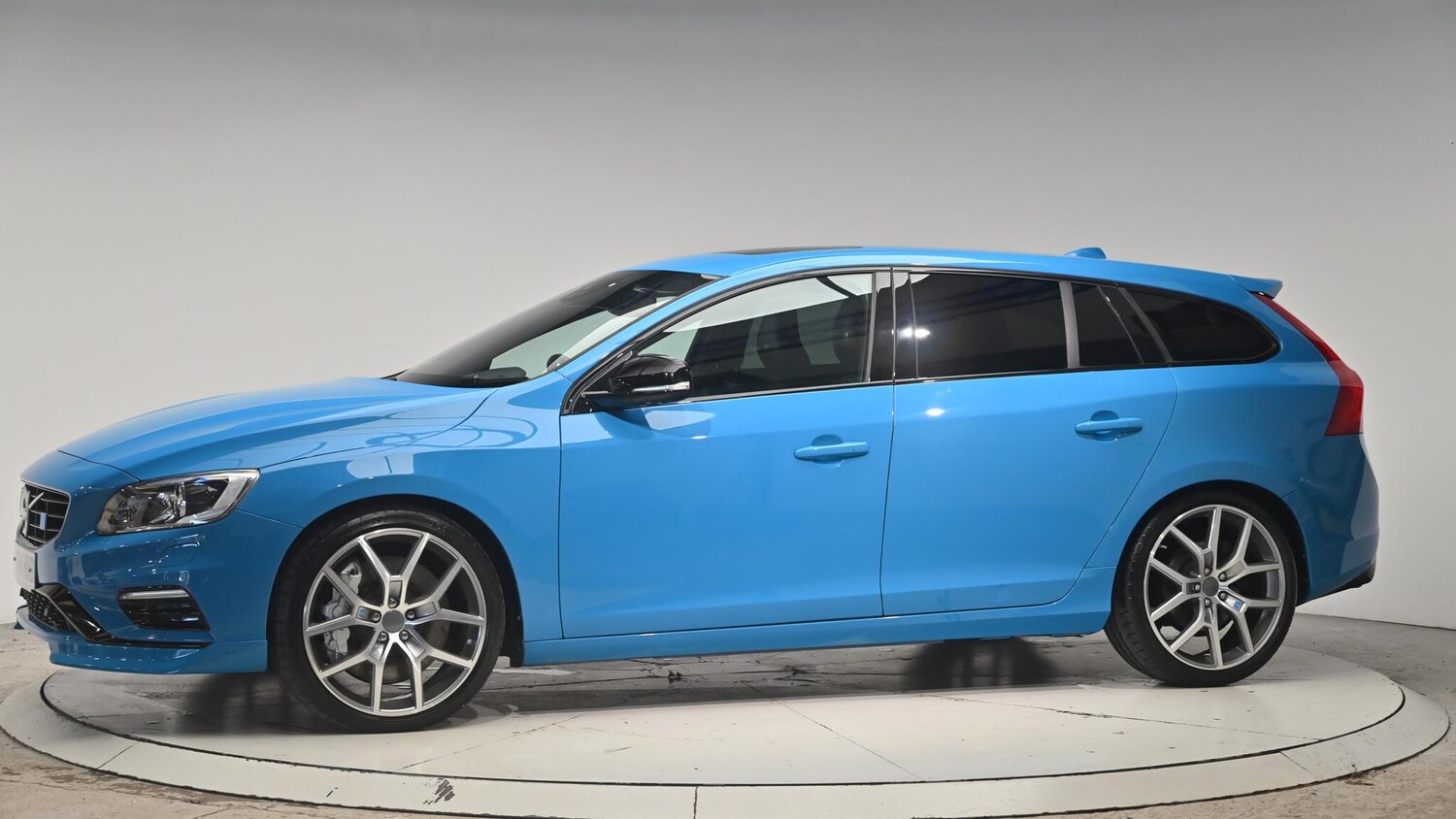 Used Volvo V60 2014 for sale - 76824831: Photo 18