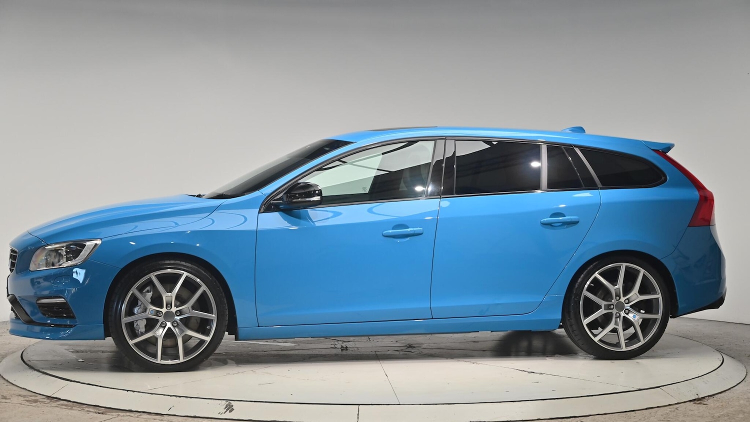 Used Volvo V60 2014 for sale - 76824831: Photo 19