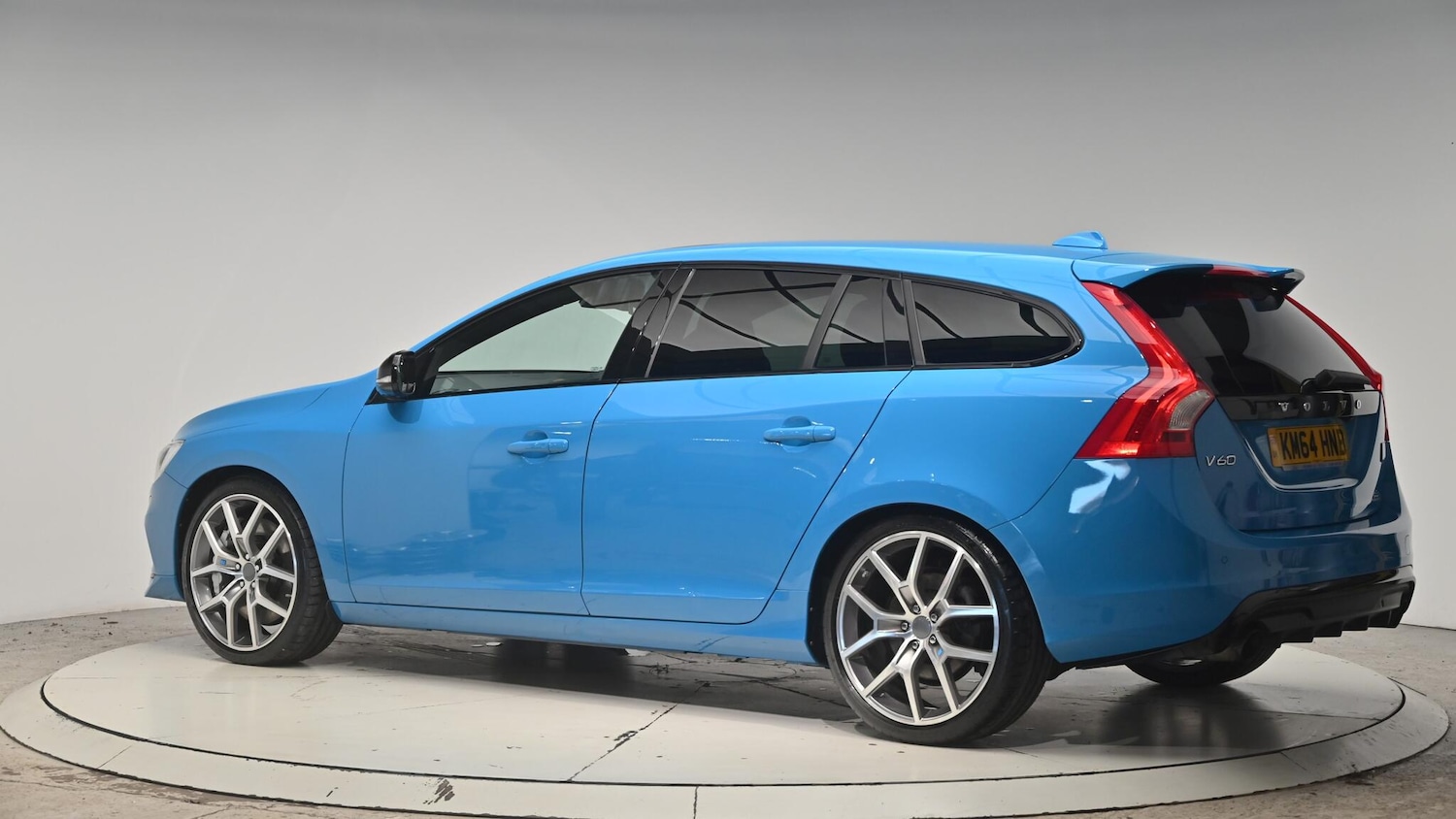 Used Volvo V60 2014 for sale - 76824831: Photo 24