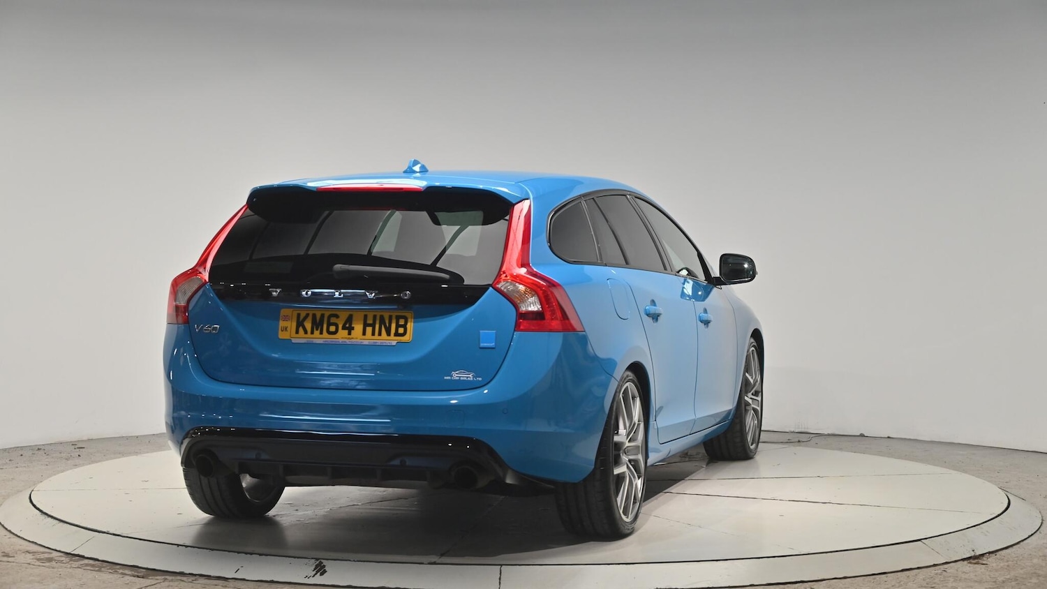 Used Volvo V60 2014 for sale - 76824831: Photo 31