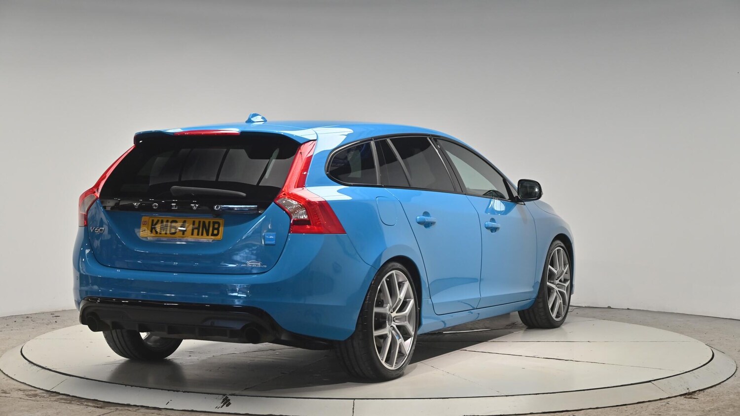 Used Volvo V60 2014 for sale - 76824831: Photo 32