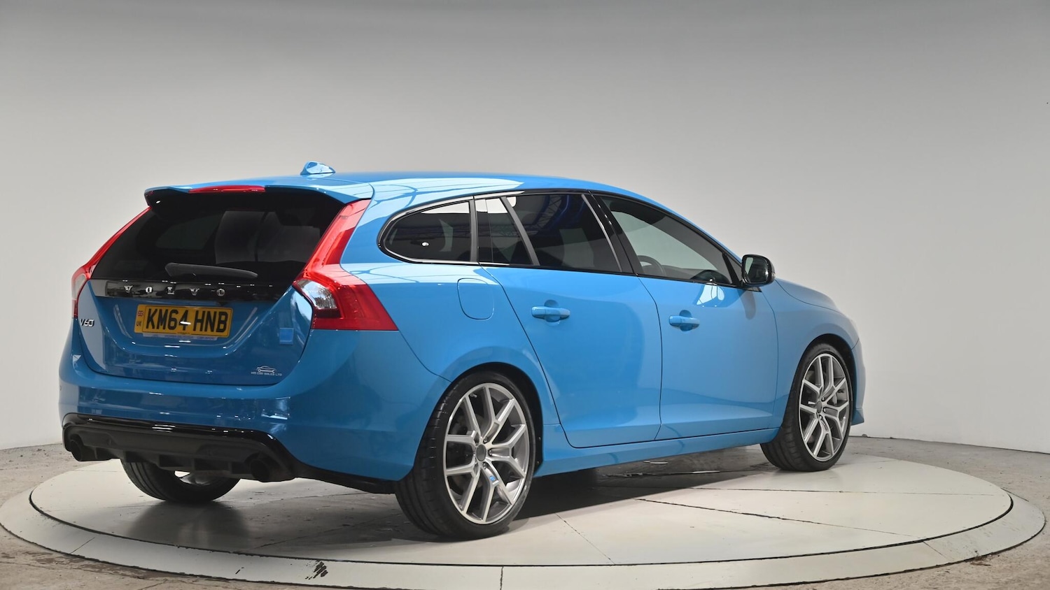 Used Volvo V60 2014 for sale - 76824831: Photo 33