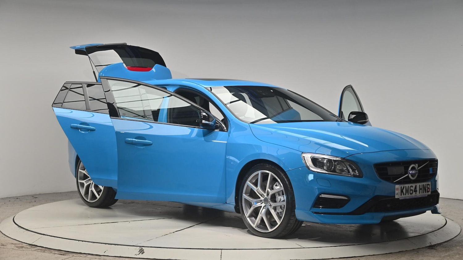 Used Volvo V60 2014 for sale - 76824831: Photo 43