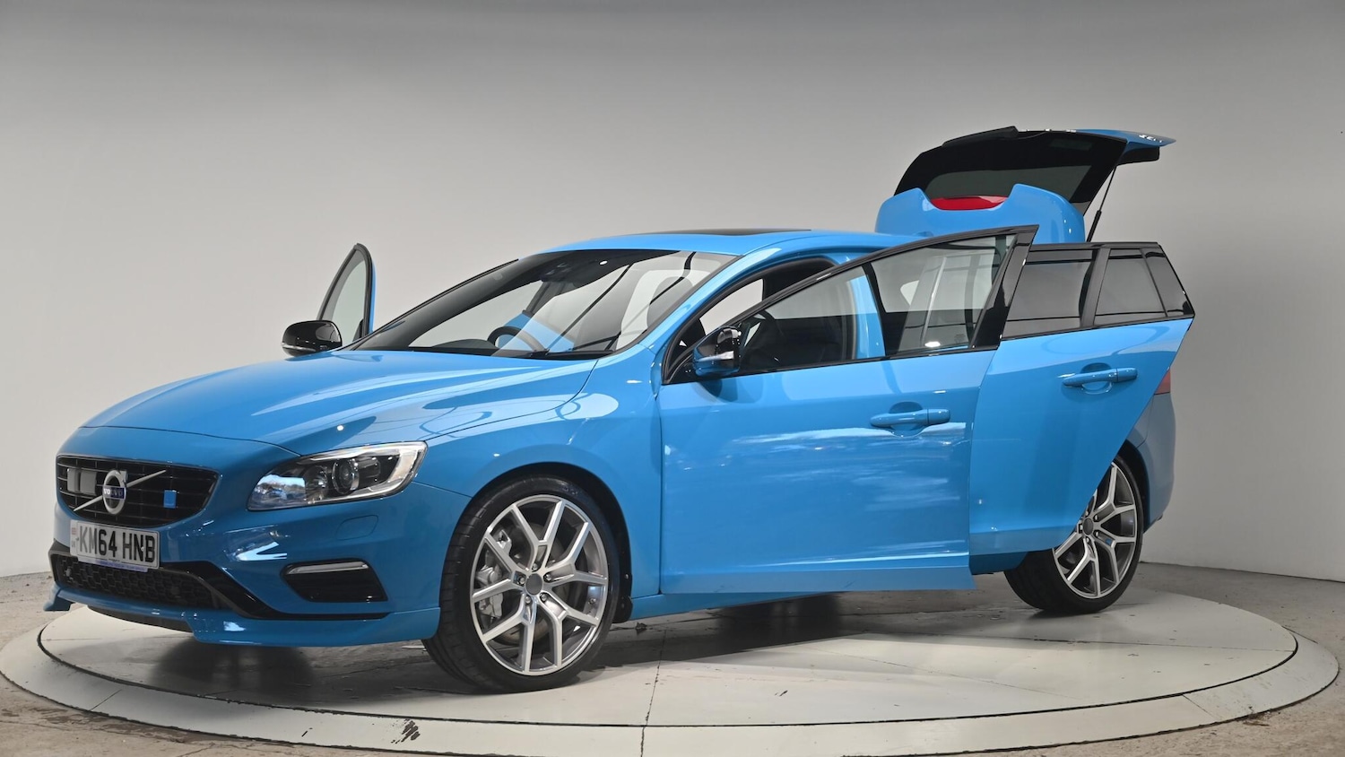 Used Volvo V60 2014 for sale - 76824831: Photo 52