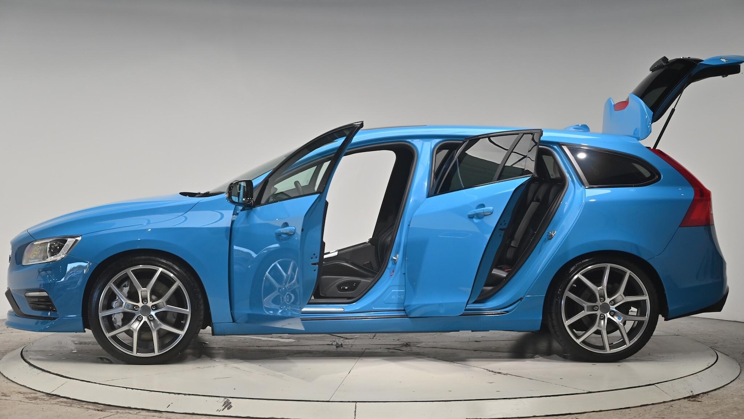 Used Volvo V60 2014 for sale - 76824831: Photo 56