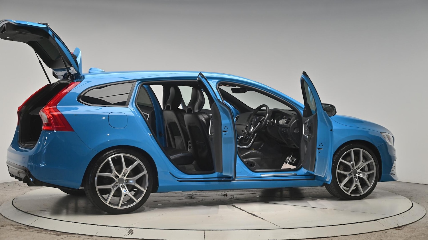 Used Volvo V60 2014 for sale - 76824831: Photo 72