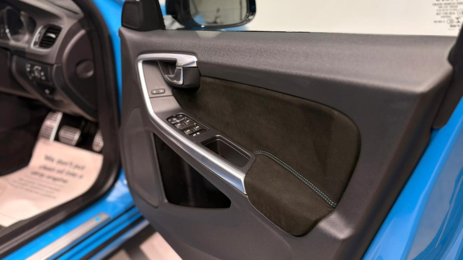 Used Volvo V60 2014 for sale - 76824831: Photo 80