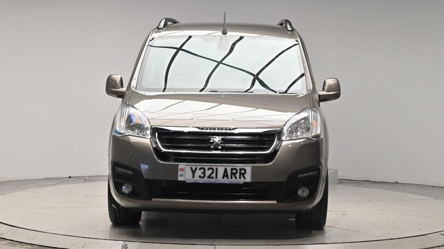 Used Peugeot Partner Tepee 2016 for sale - 76512737: Photo 2