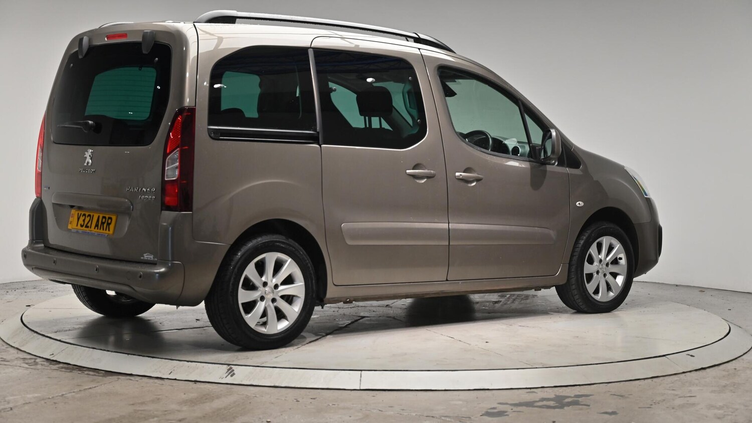 Used Peugeot Partner Tepee 2016 for sale - 76512737: Photo 34