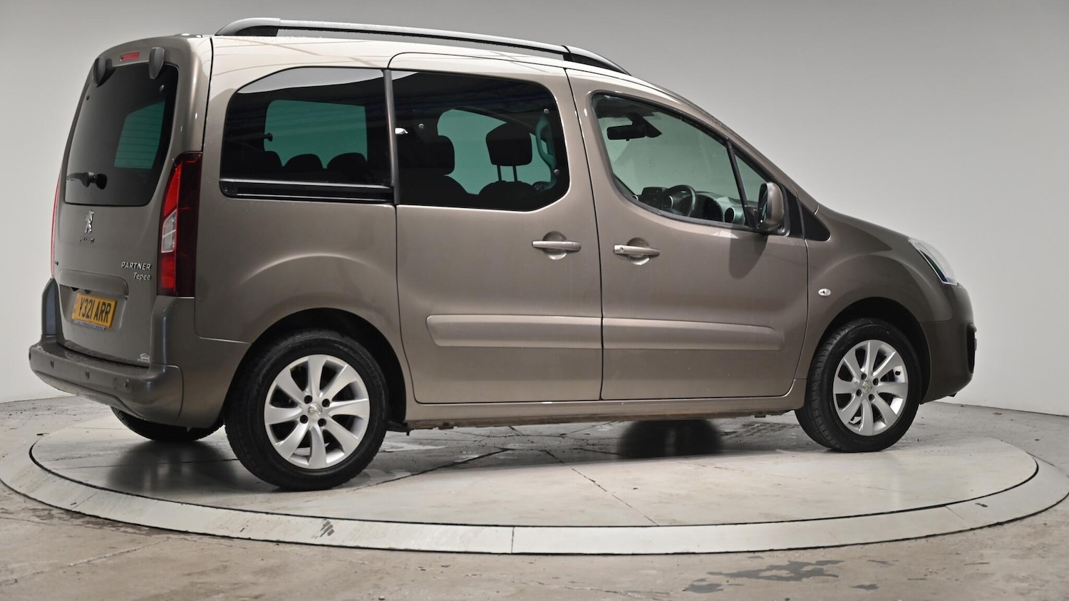 Used Peugeot Partner Tepee 2016 for sale - 76512737: Photo 35