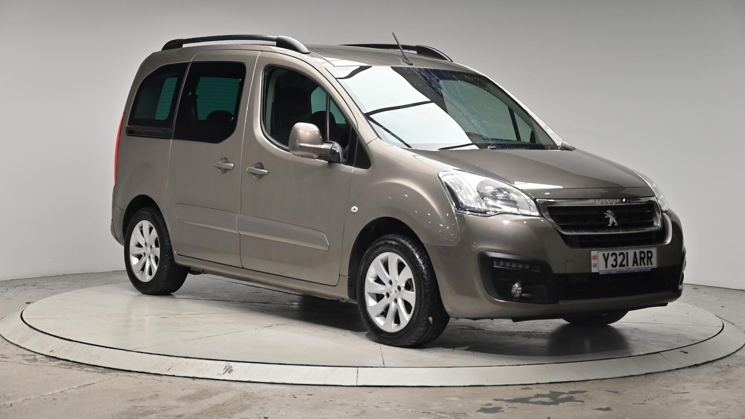 Used Peugeot Partner Tepee 2016 for sale - 76512737: Photo 7