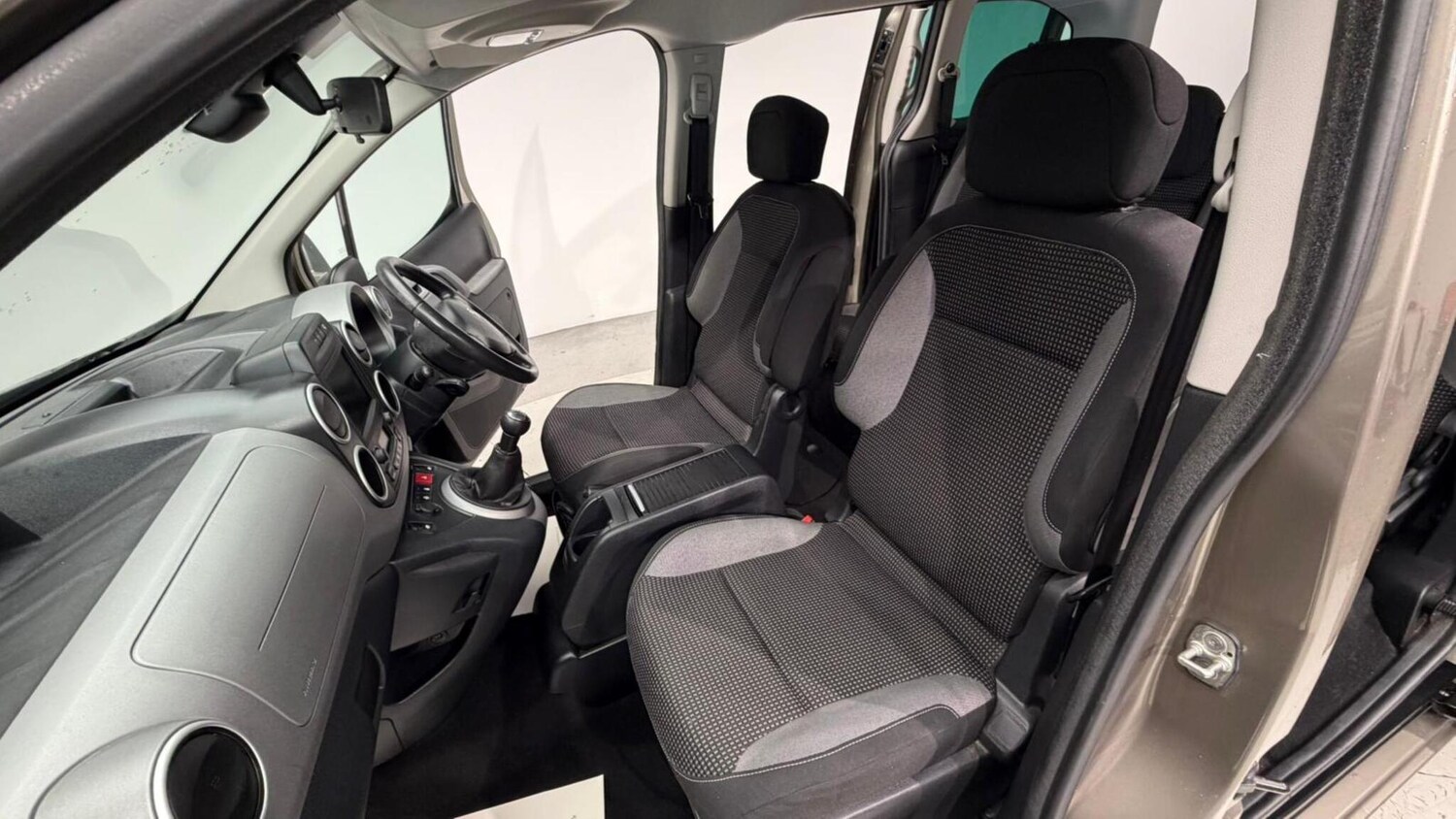 Used Peugeot Partner Tepee 2016 for sale - 76512737: Photo 83