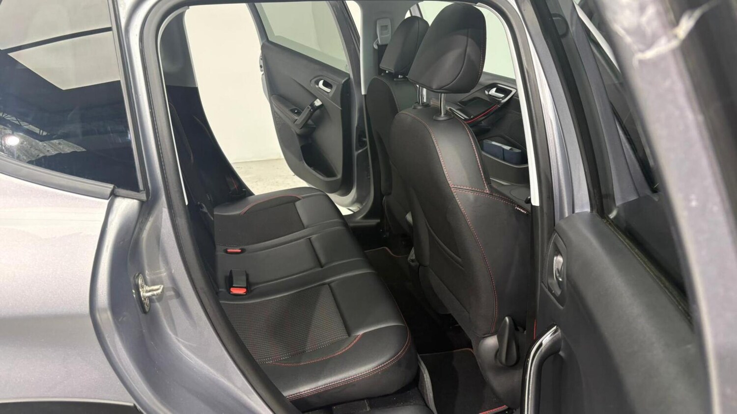 Used Peugeot 2008 2017 for sale - 76002174: Photo 80