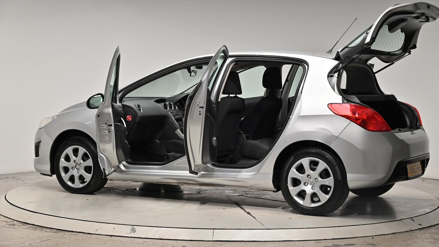 Used Peugeot 308 2013 for sale - 76424829: Photo 50