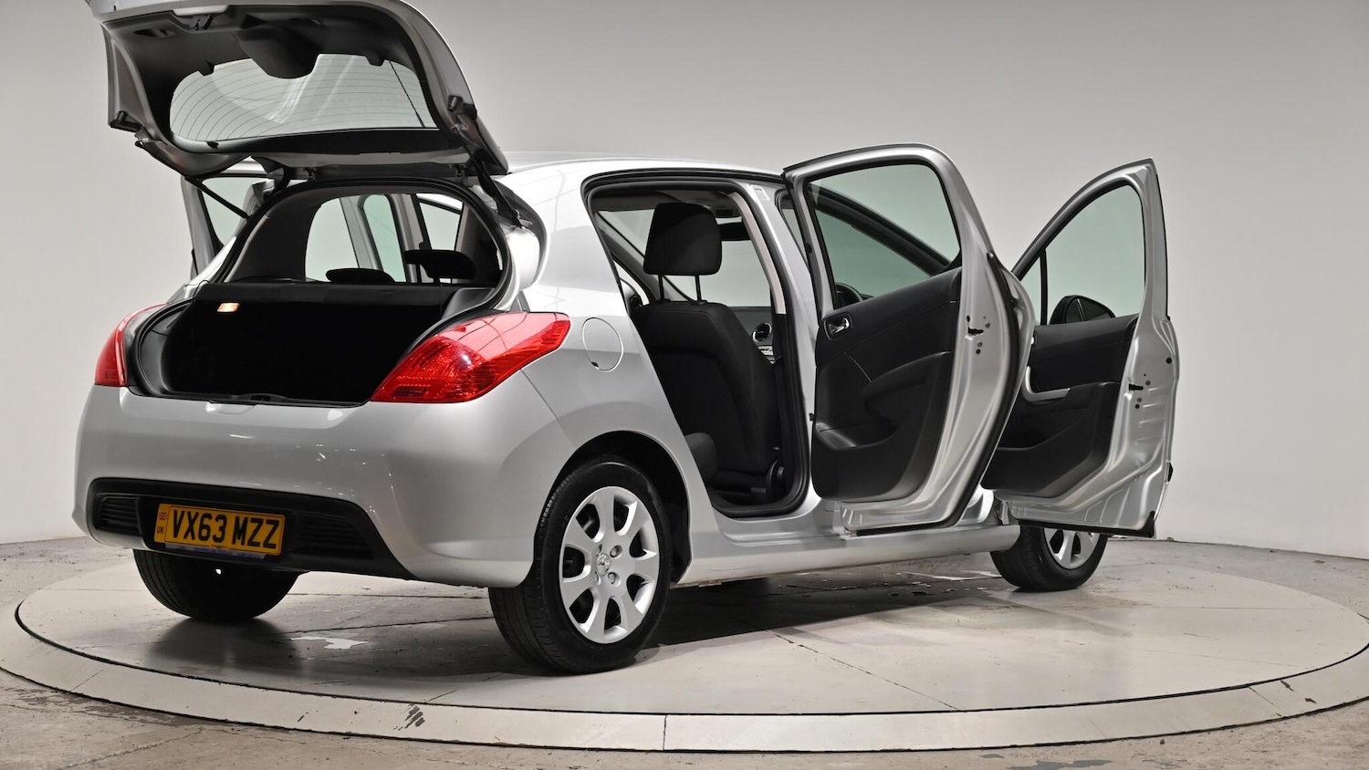 Used Peugeot 308 2013 for sale - 76424829: Photo 60