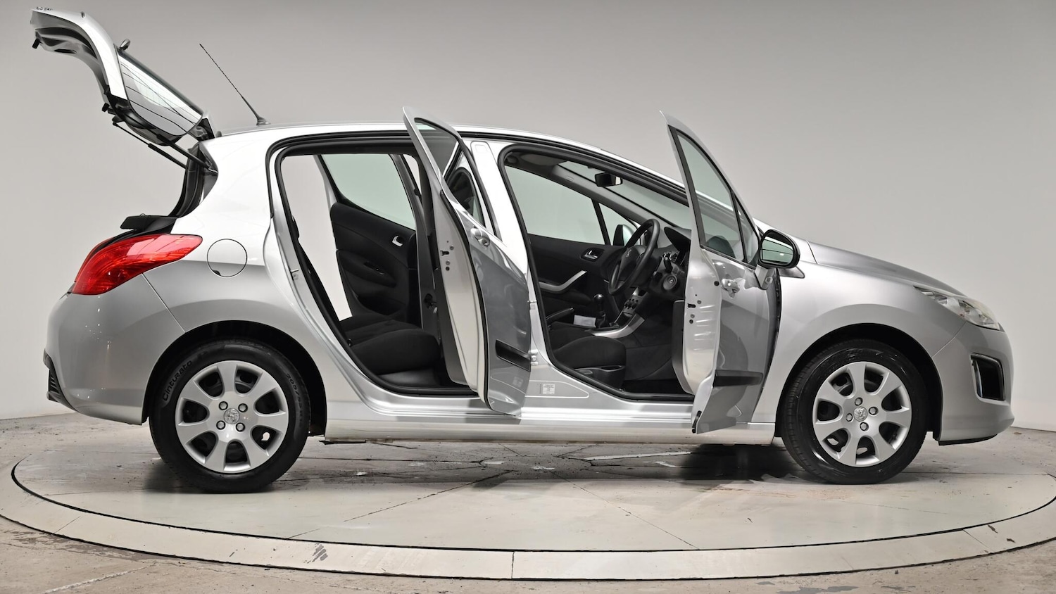 Used Peugeot 308 2013 for sale - 76424829: Photo 64