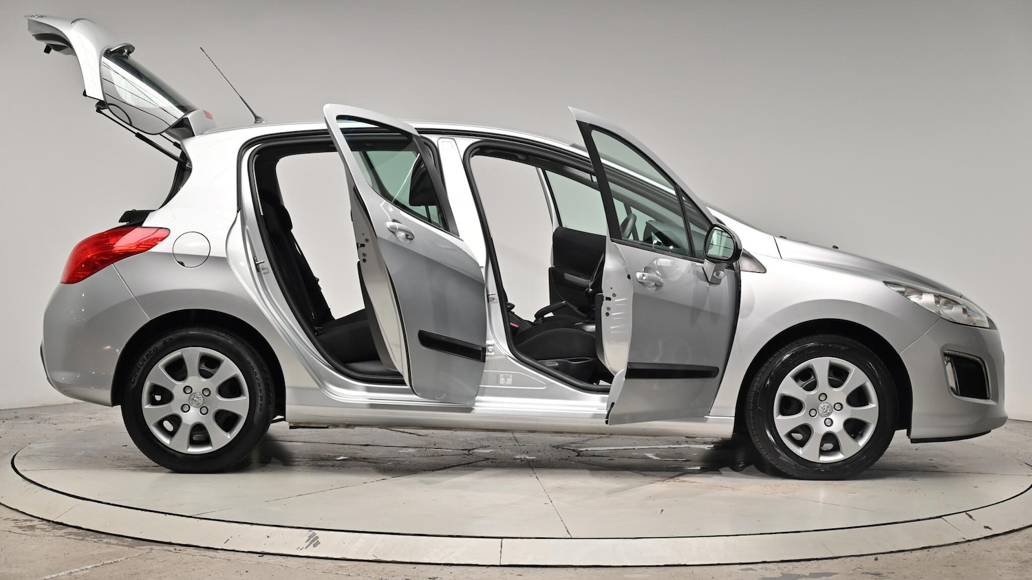 Used Peugeot 308 2013 for sale - 76424829: Photo 65