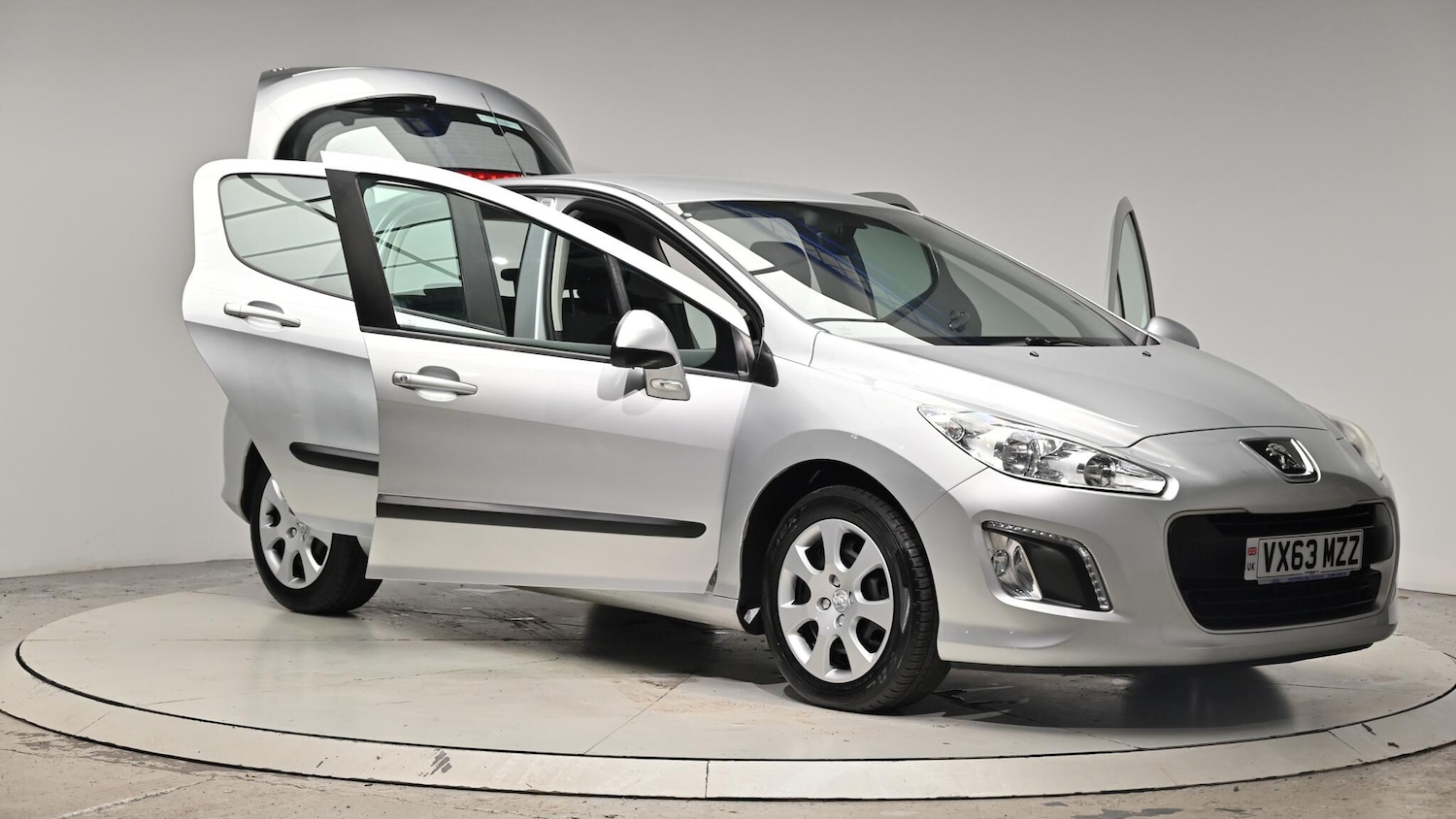 Used Peugeot 308 2013 for sale - 76424829: Photo 70