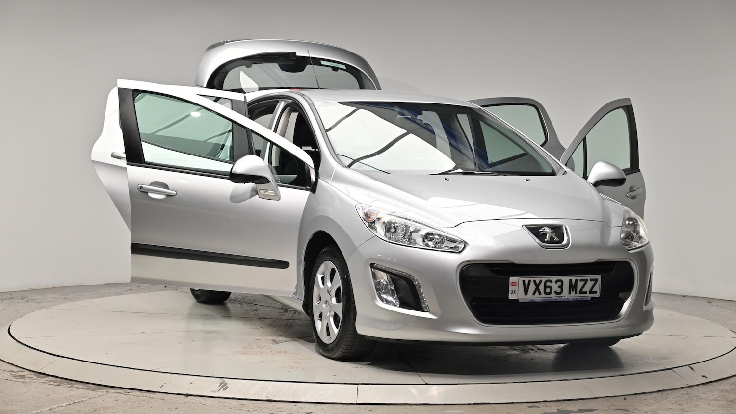 Used Peugeot 308 2013 for sale - 76424829: Photo 72