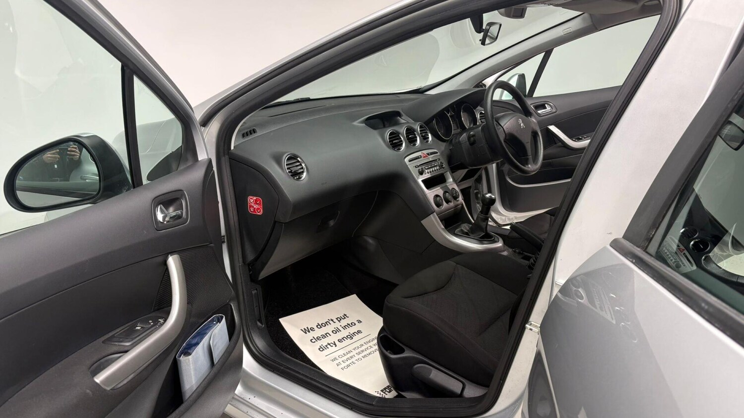 Used Peugeot 308 2013 for sale - 76424829: Photo 81