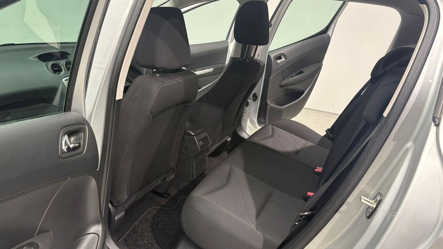 Used Peugeot 308 2013 for sale - 76424829: Photo 82