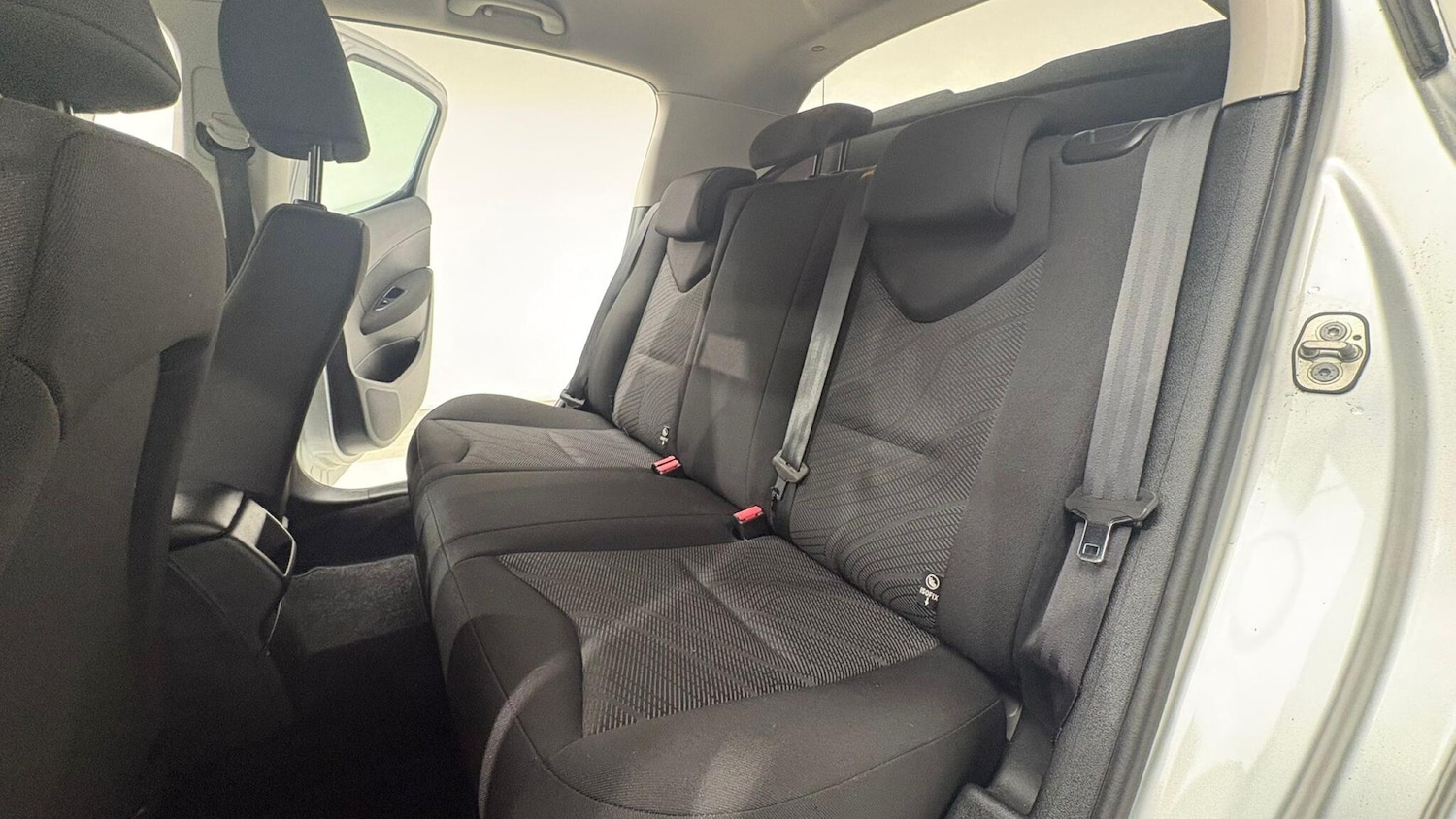 Used Peugeot 308 2013 for sale - 76424829: Photo 86