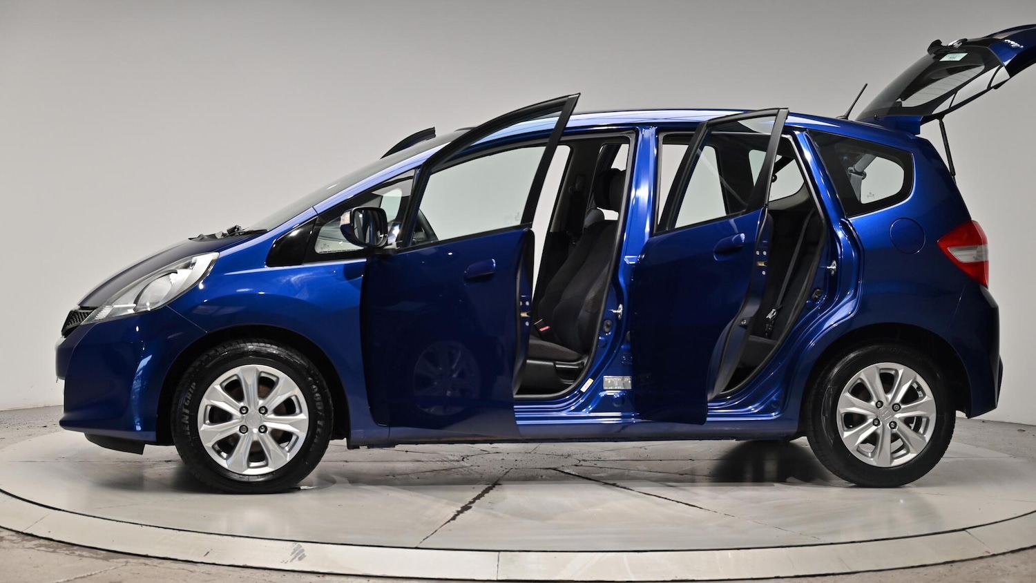 Used Honda Jazz 2011 for sale - 76408481: Photo 55