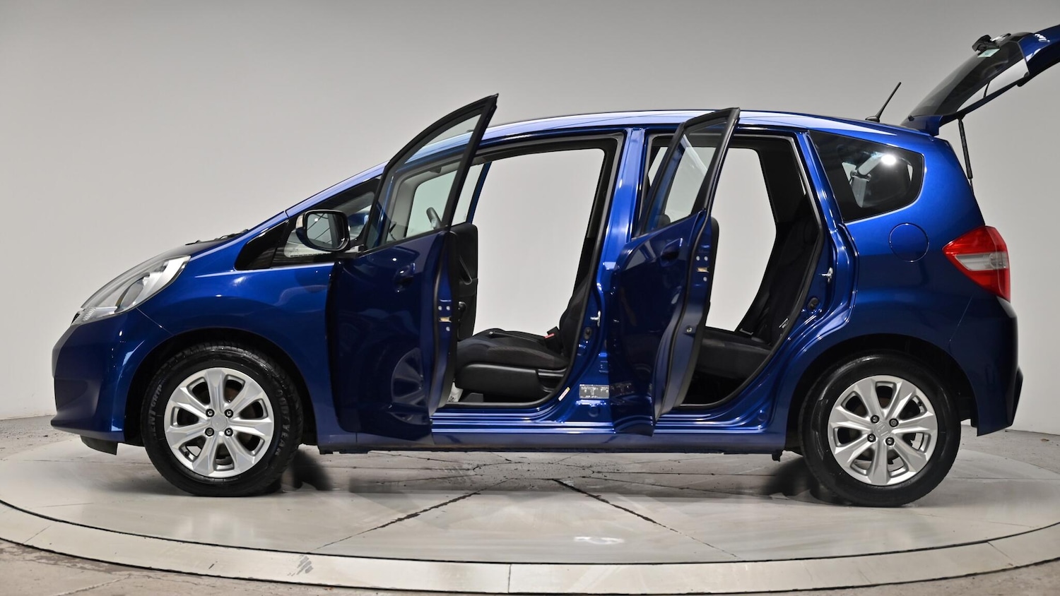 Used Honda Jazz 2011 for sale - 76408481: Photo 56