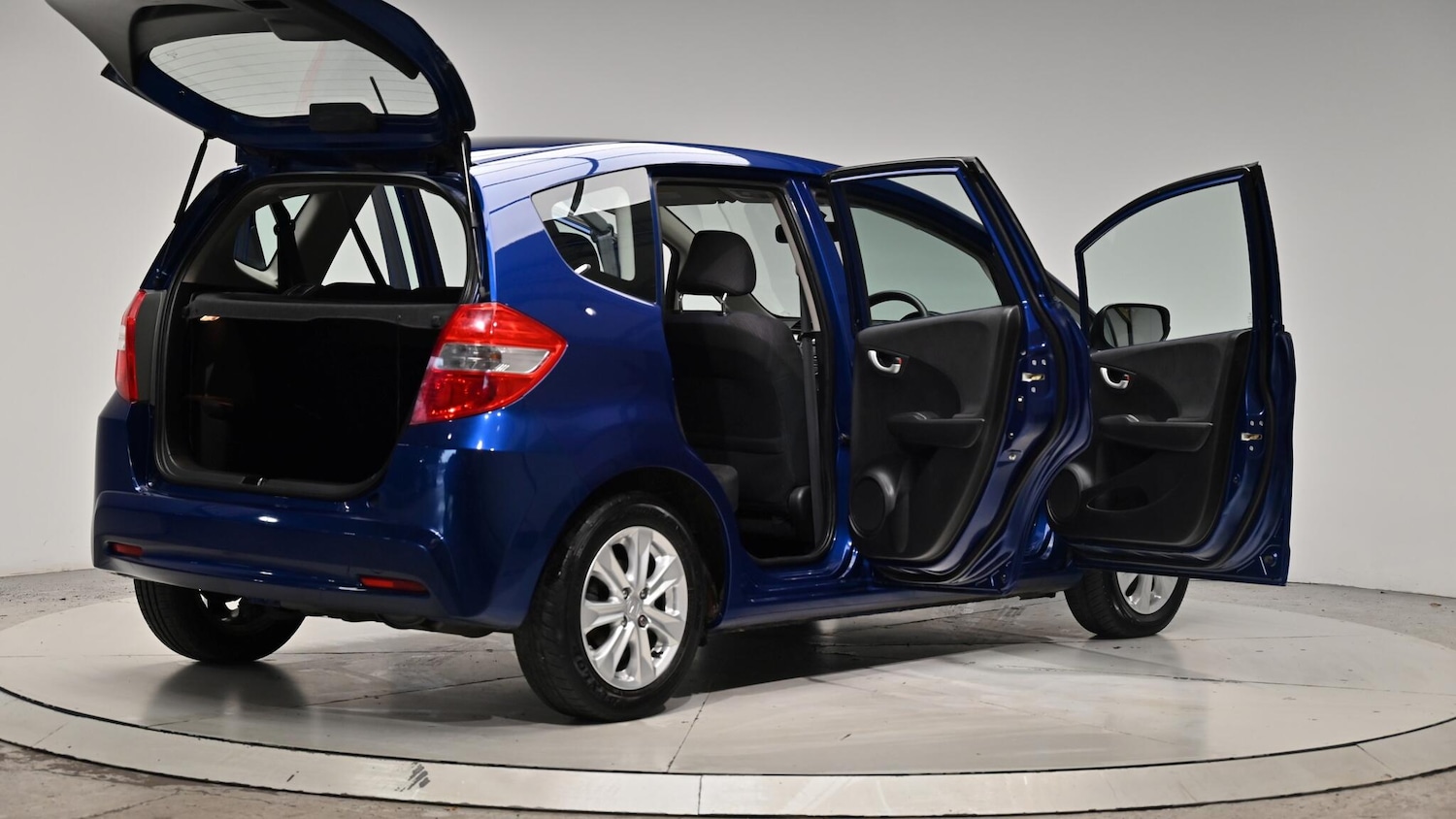 Used Honda Jazz 2011 for sale - 76408481: Photo 69