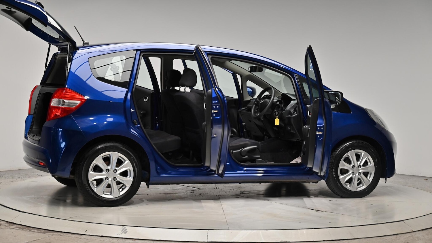 Used Honda Jazz 2011 for sale - 76408481: Photo 72