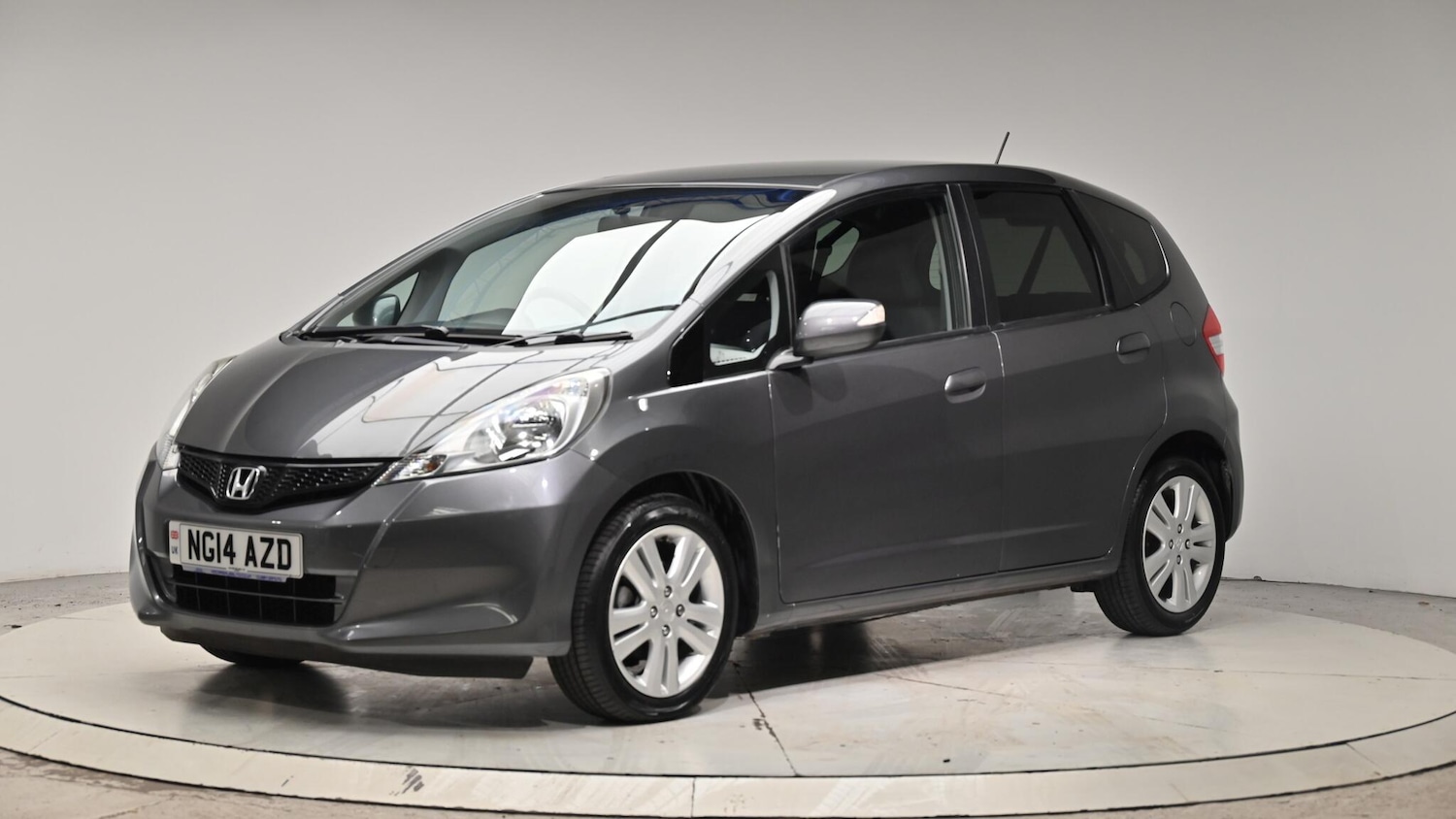 Used Honda Jazz 2014 for sale - 76388953: Photo 15