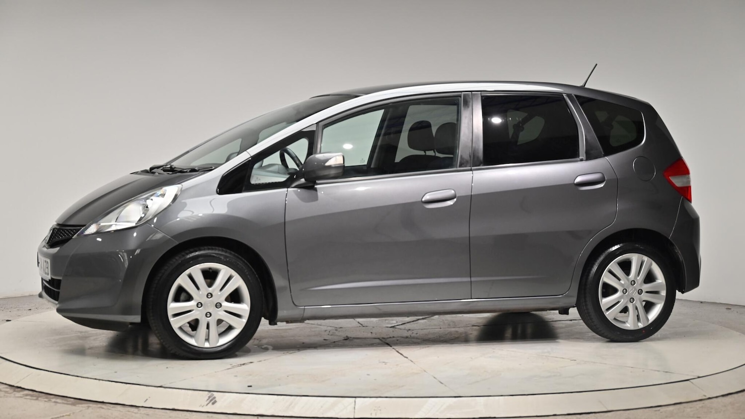 Used Honda Jazz 2014 for sale - 76388953: Photo 18