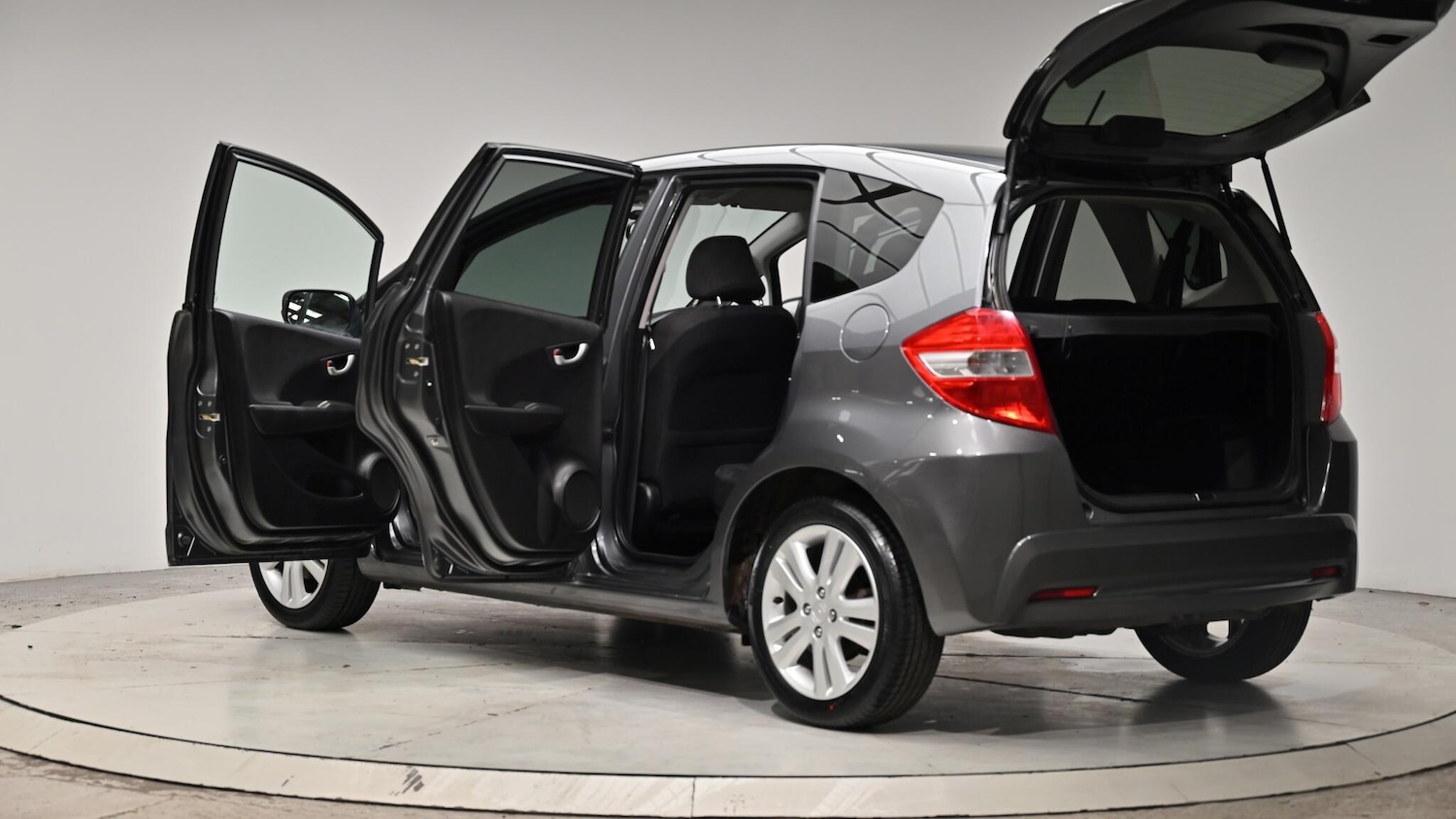 Used Honda Jazz 2014 for sale - 76388953: Photo 61