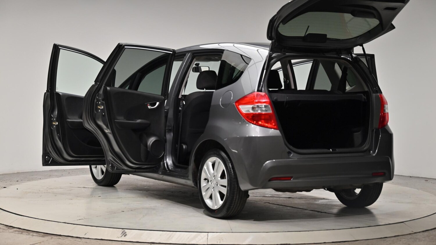 Used Honda Jazz 2014 for sale - 76388953: Photo 62