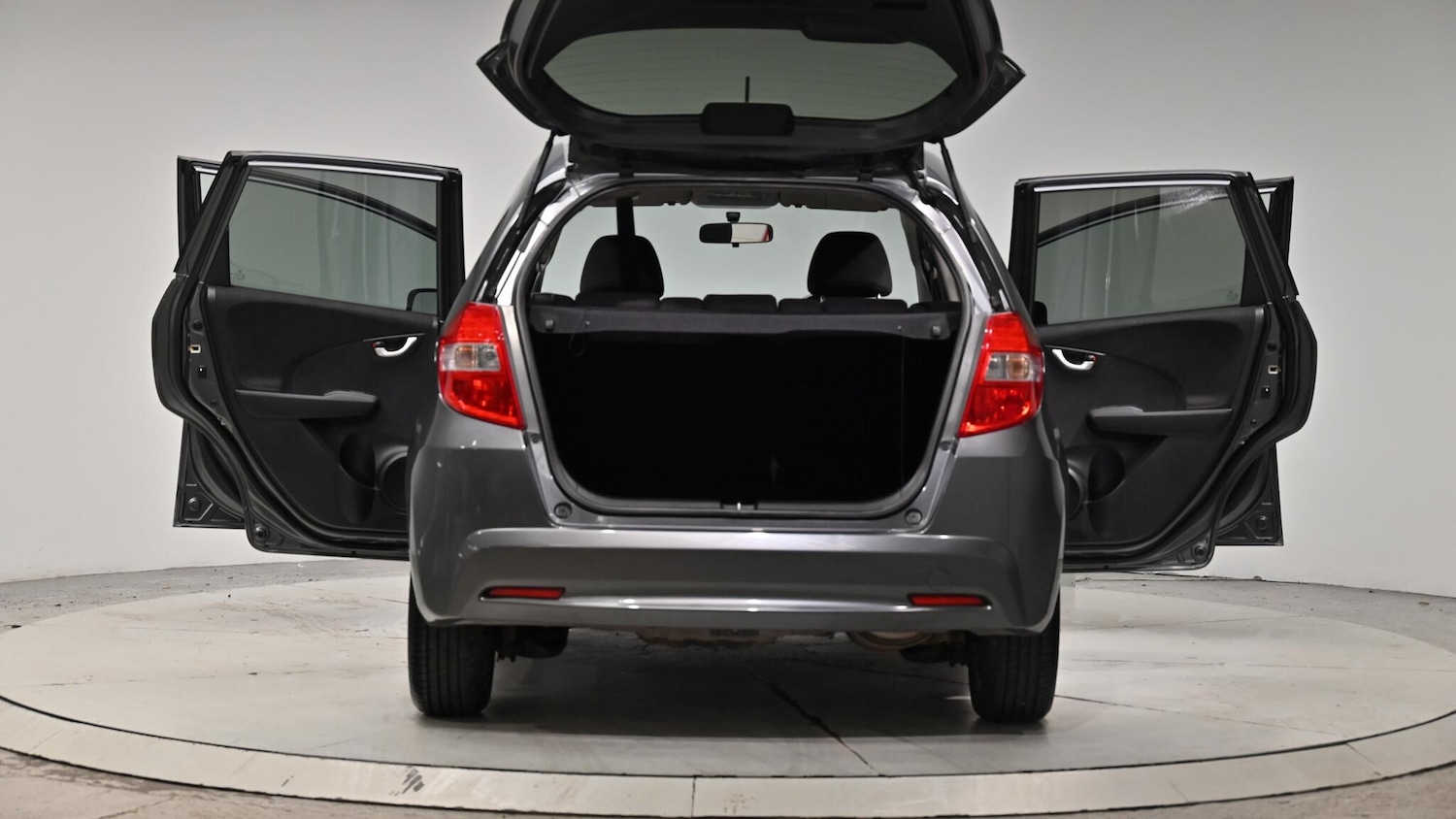 Used Honda Jazz 2014 for sale - 76388953: Photo 65