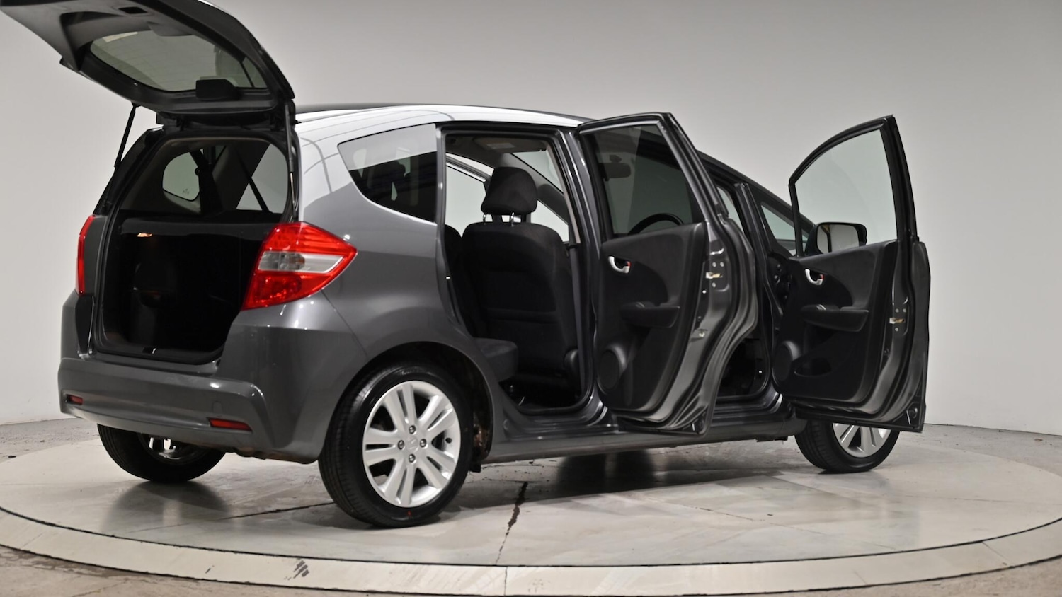 Used Honda Jazz 2014 for sale - 76388953: Photo 70