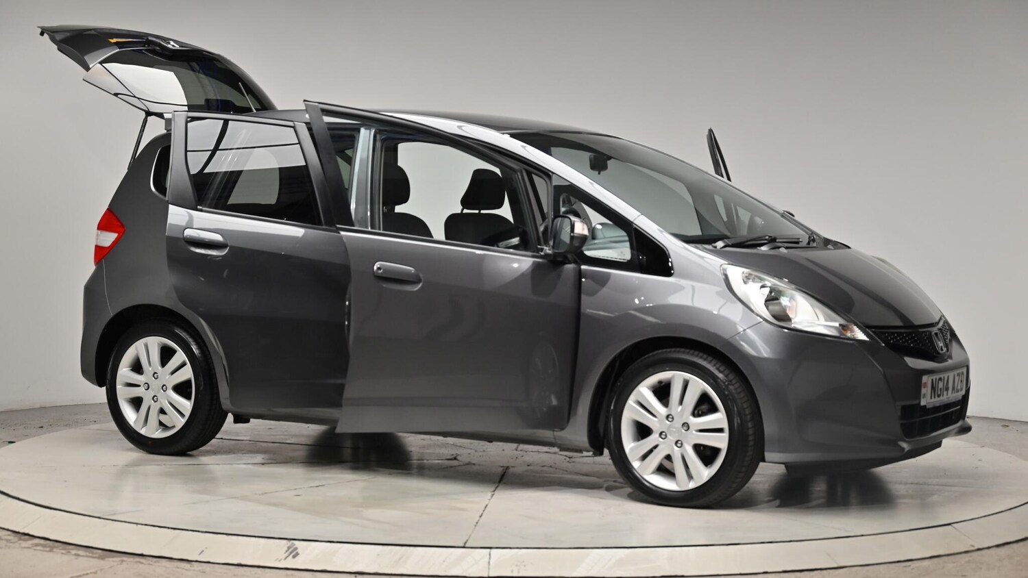 Used Honda Jazz 2014 for sale - 76388953: Photo 77