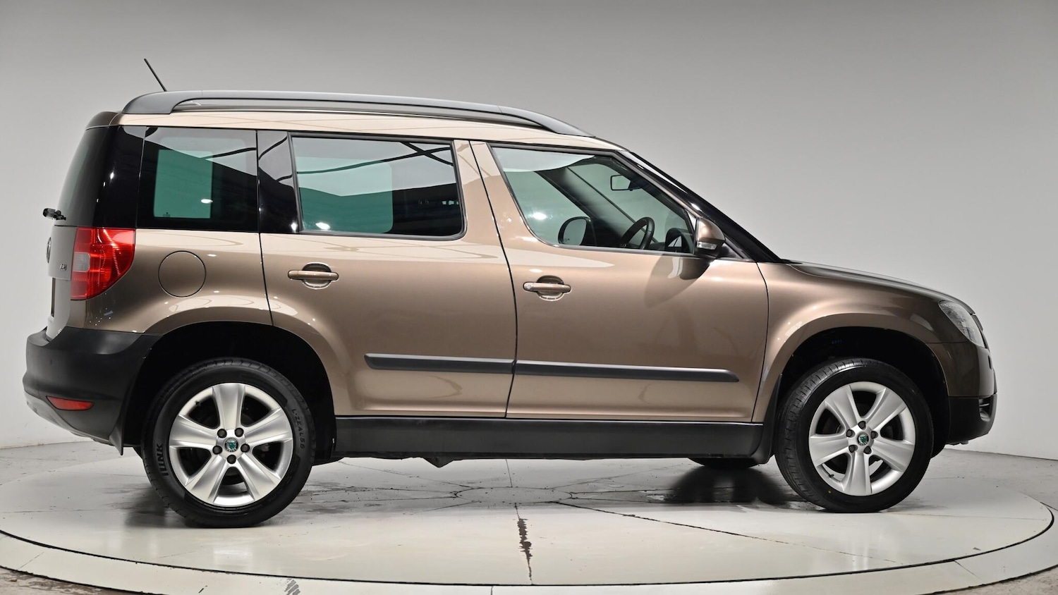 Used Skoda Yeti 2012 for sale - 76562528: Photo 37