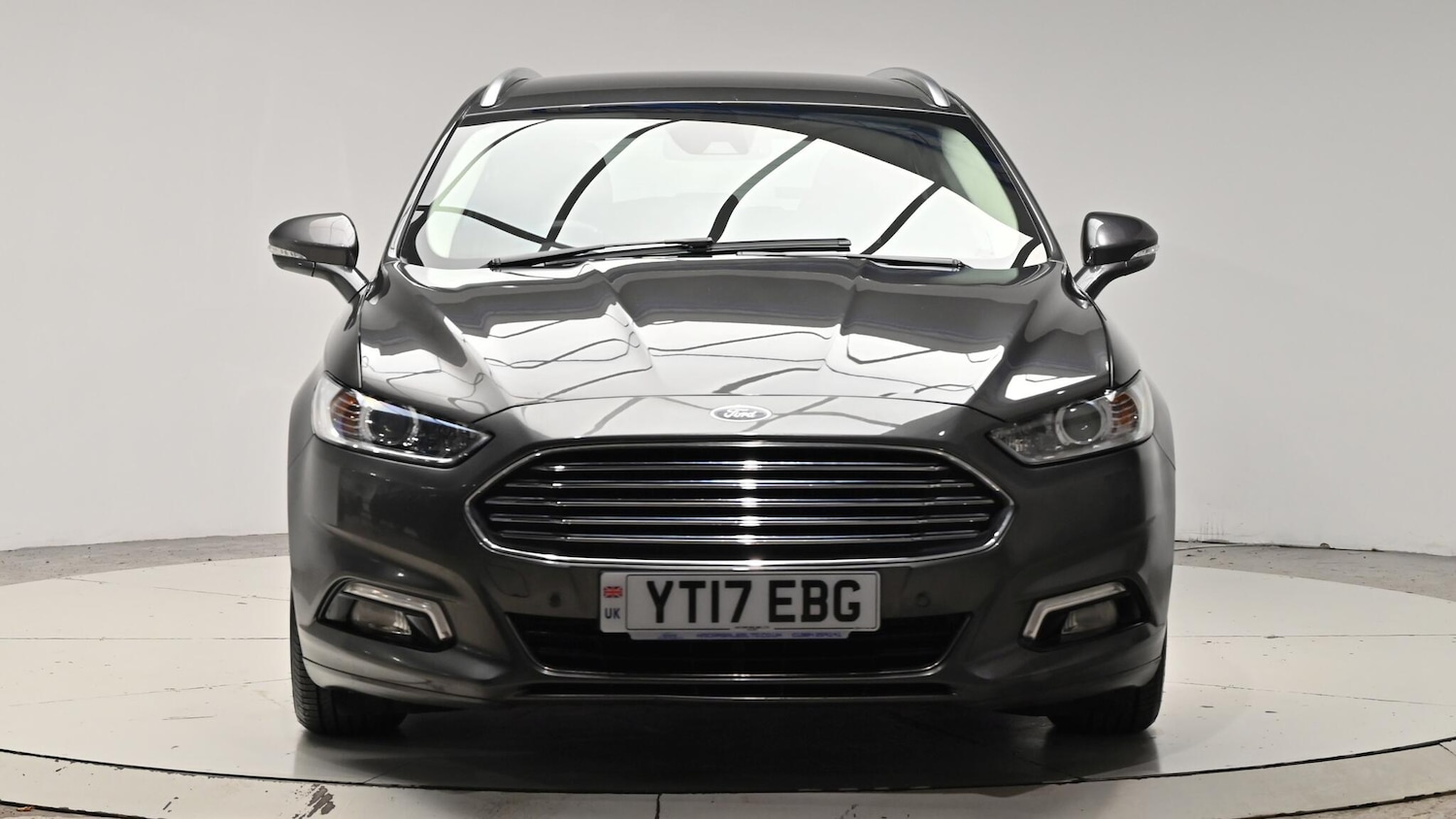 Used Ford Mondeo 2017 for sale - 76976503: Photo 2