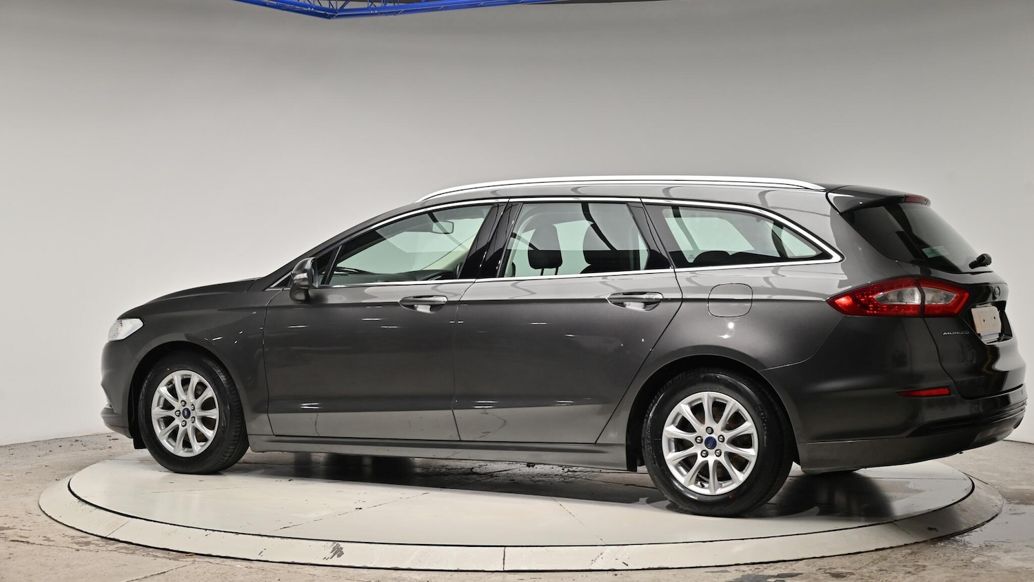 Used Ford Mondeo 2017 for sale - 76976503: Photo 23