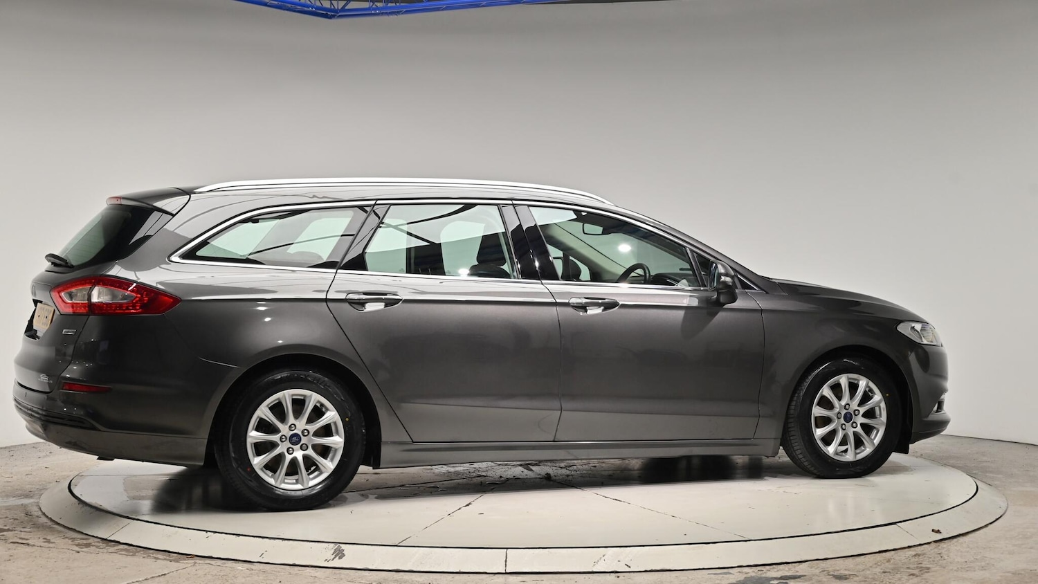 Used Ford Mondeo 2017 for sale - 76976503: Photo 36