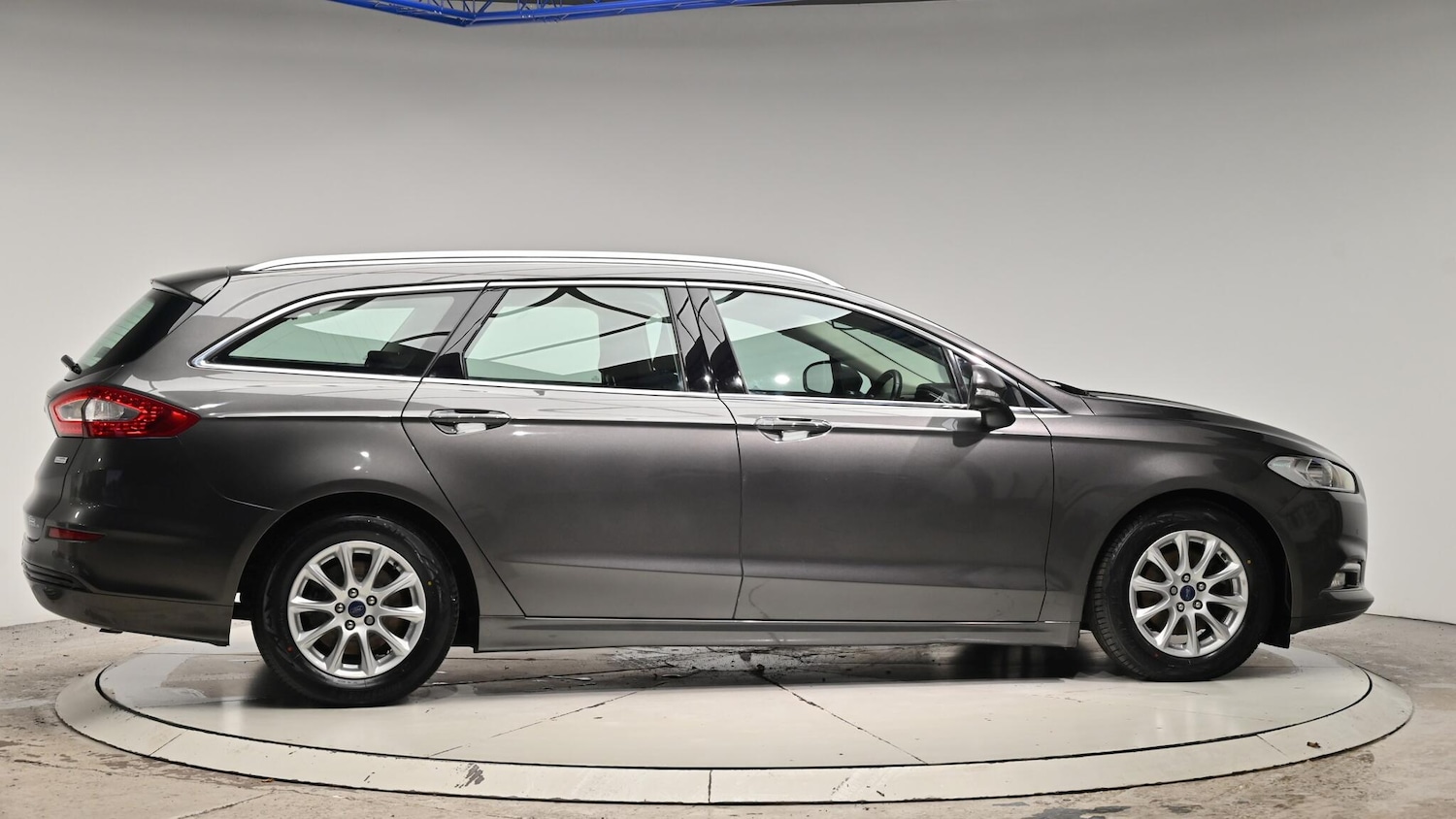 Used Ford Mondeo 2017 for sale - 76976503: Photo 37