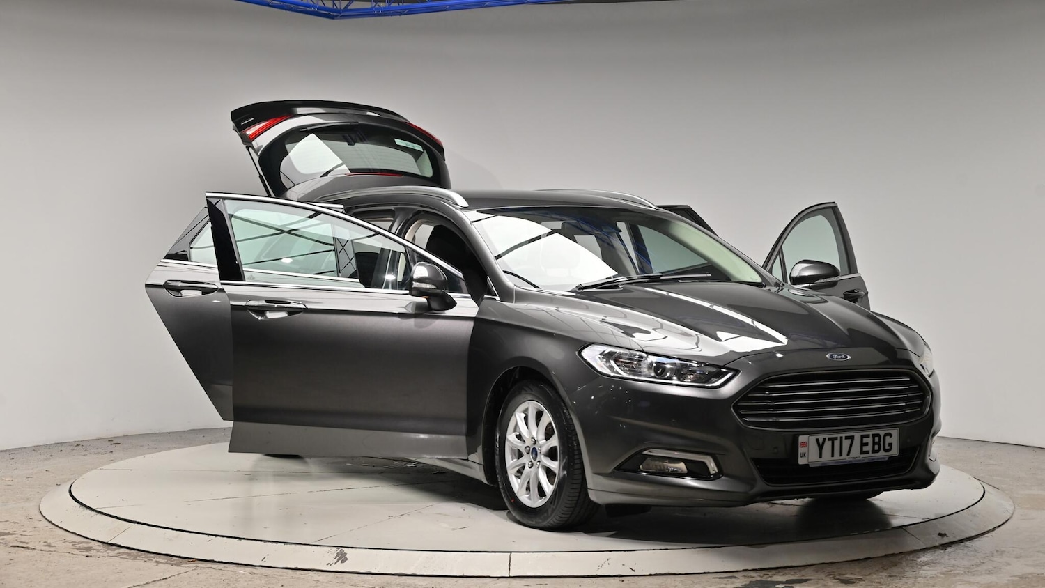 Used Ford Mondeo 2017 for sale - 76976503: Photo 44
