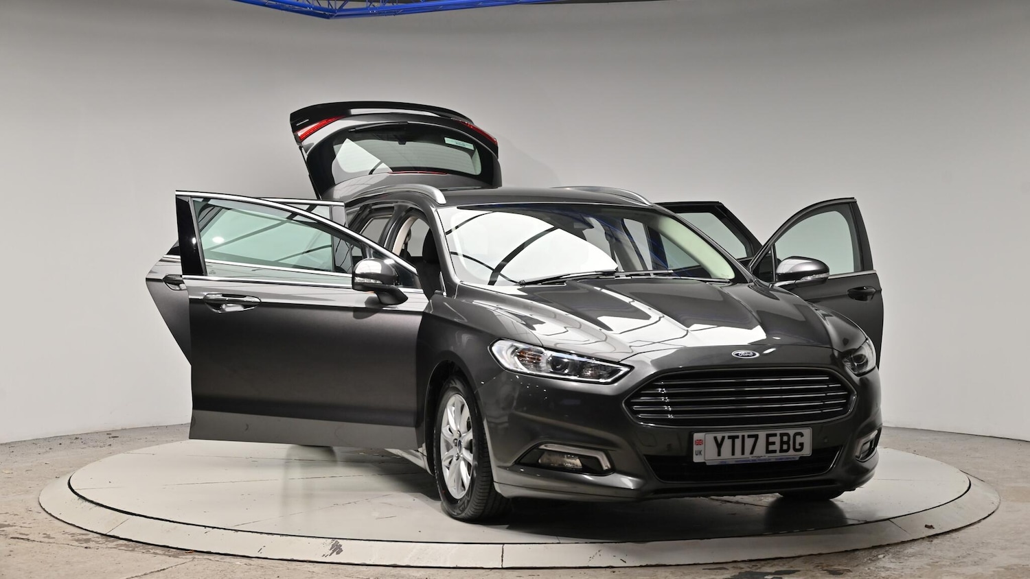 Used Ford Mondeo 2017 for sale - 76976503: Photo 45
