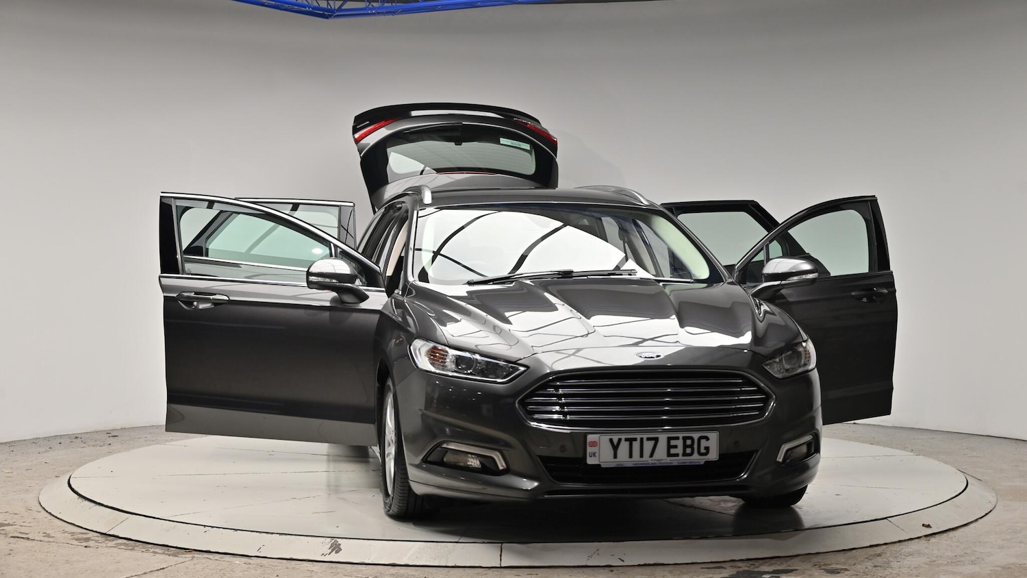 Used Ford Mondeo 2017 for sale - 76976503: Photo 46