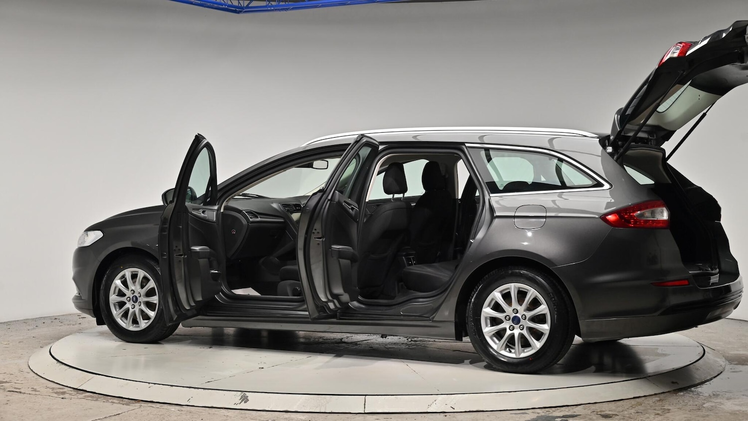 Used Ford Mondeo 2017 for sale - 76976503: Photo 59