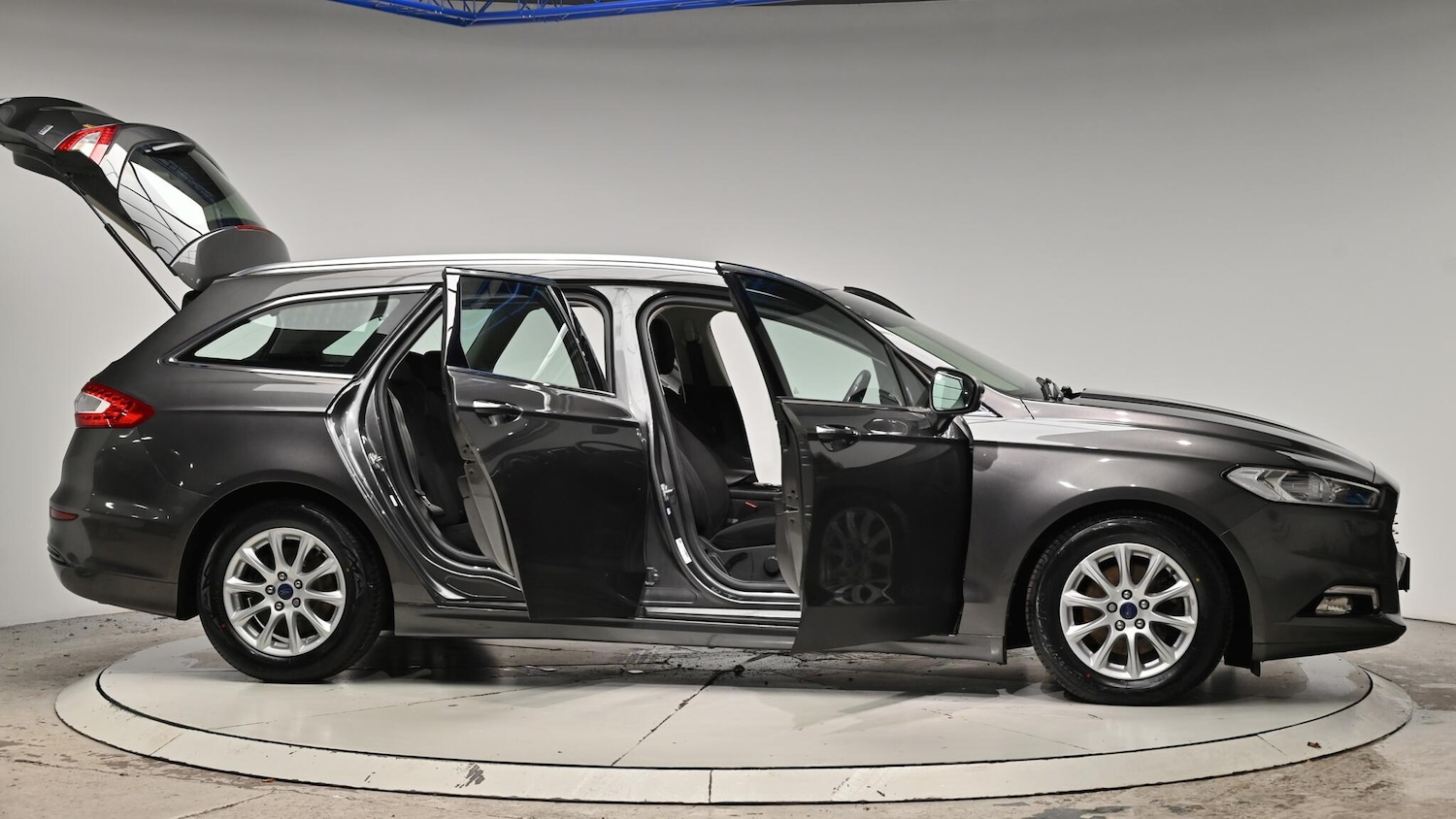 Used Ford Mondeo 2017 for sale - 76976503: Photo 75